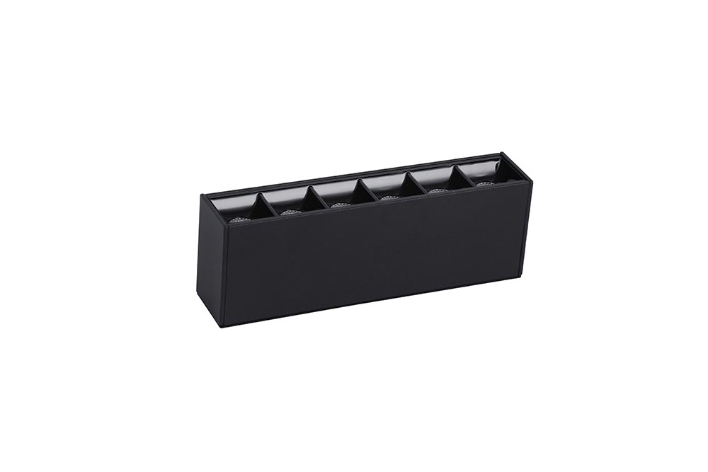 Flush Magnetic Track Spotlight